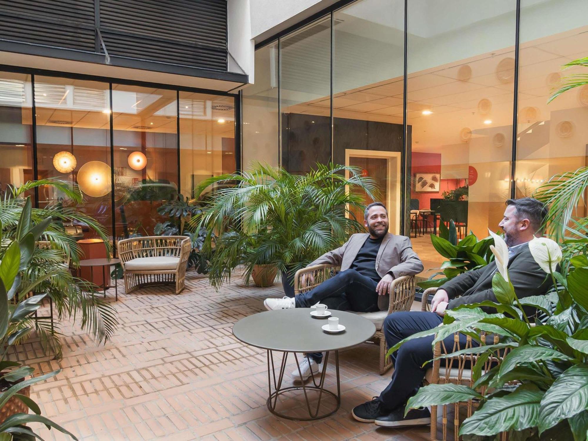 Ibis Styles Sevilla City Santa Justa Exteriér fotografie