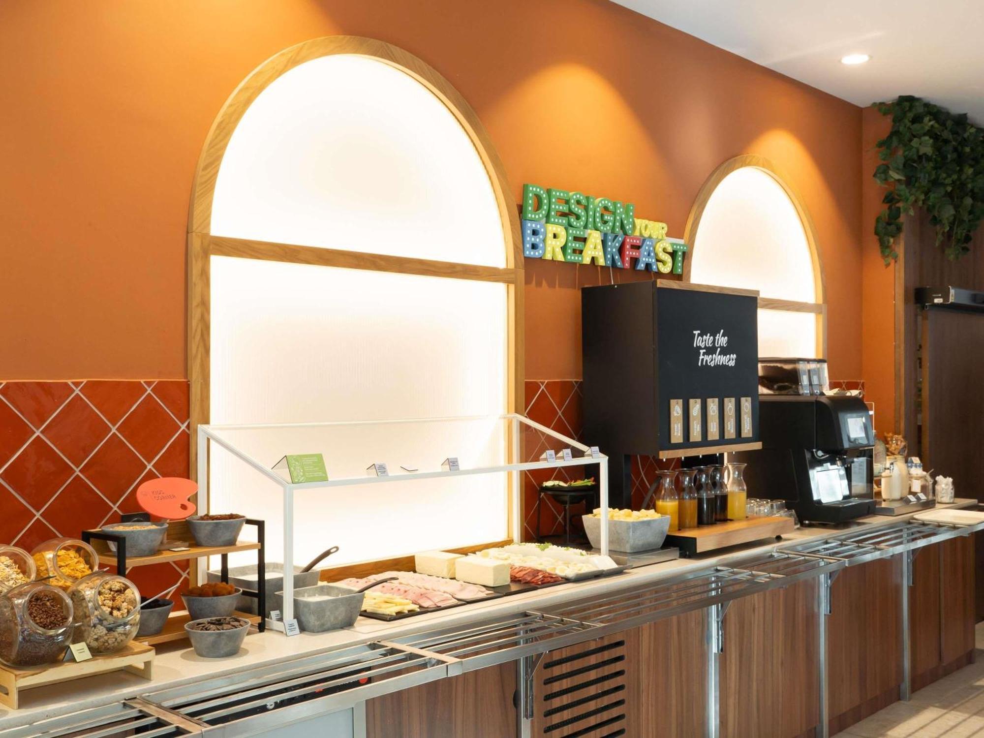 Ibis Styles Sevilla City Santa Justa Exteriér fotografie